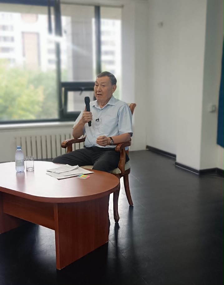 В Астане прочитали лекцию о мировом контексте Абаеведения