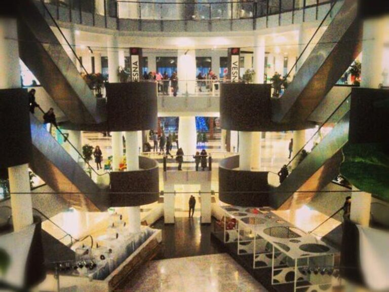 ТРЦ Astana Mall — торговая галерея