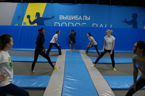 Kango — батутный парк — в ТРЦ MEGA Silk Way