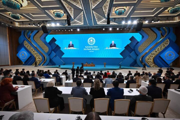 Токаев открыл первую сессию Халық Кеңесі