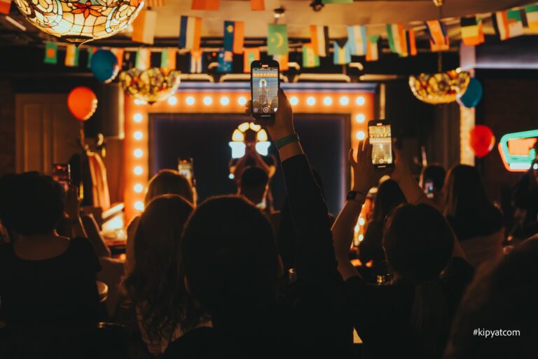 Паб Harat’s Irish Pub на Токпанова в Астане — интерьер 2