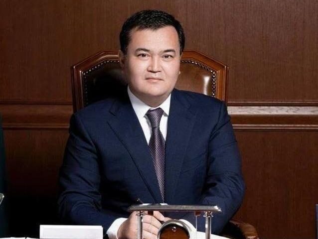 Женис Касымбек — аким Астаны: биография, карьера и работа в столице
