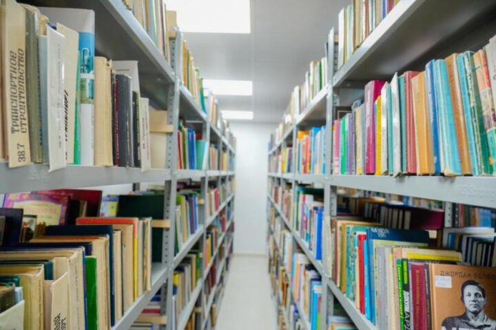 В Астане пенсионеры призвали молодежь читать книги