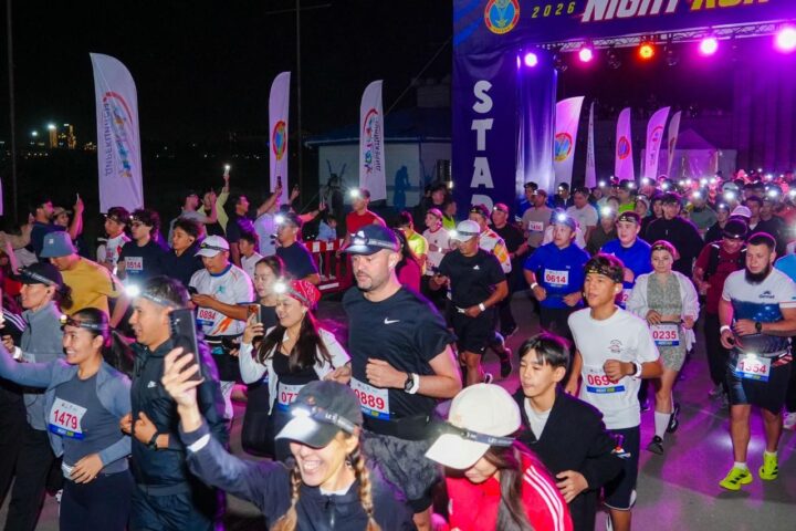 В Астане около 2 тысяч человек вышли на Night Run