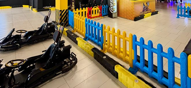 Bee Karting — картинг-центр — в ТРЦ Sauran