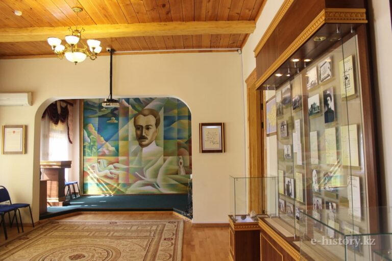 3. saken seifullin museum astana 768x512