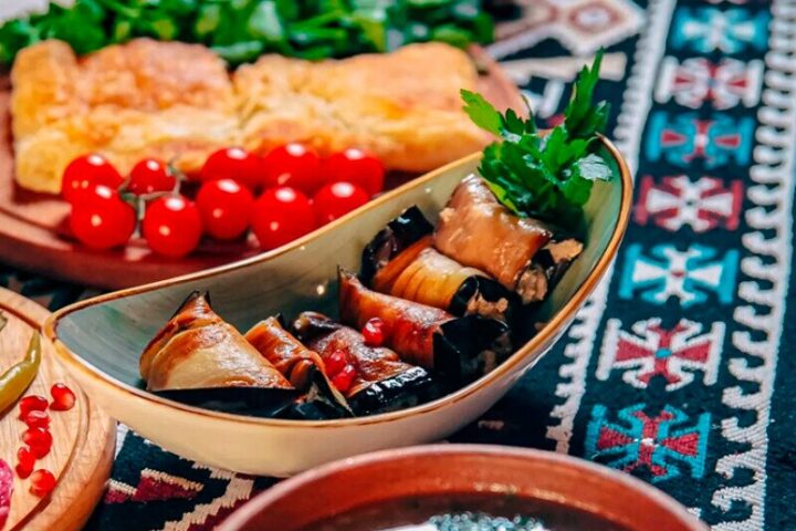 Ресторан «Два Грузина» — Астана