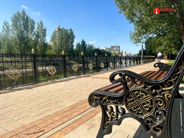 Набережная реки Акбулак — участок после реконструкции 2023 года