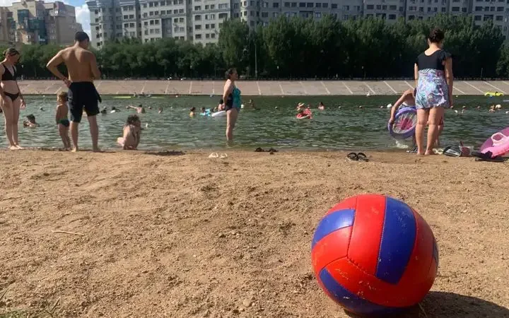Центральный городской пляж — Астана