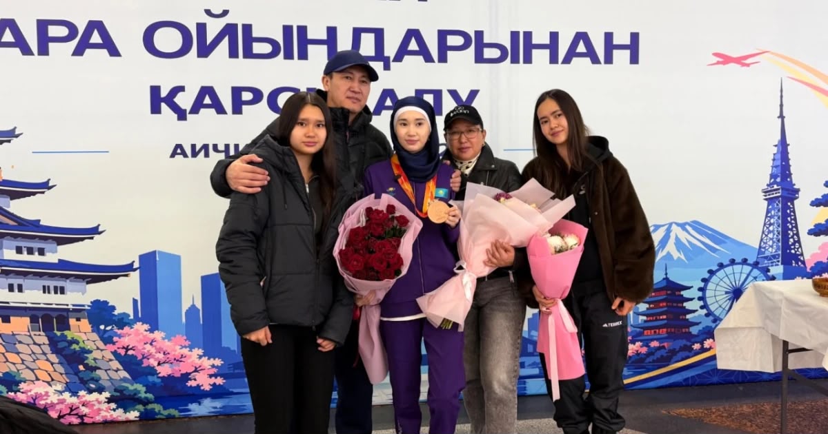 Встреча паратеннисистки Алтынай Ержанкызы в аэропорту Астаны