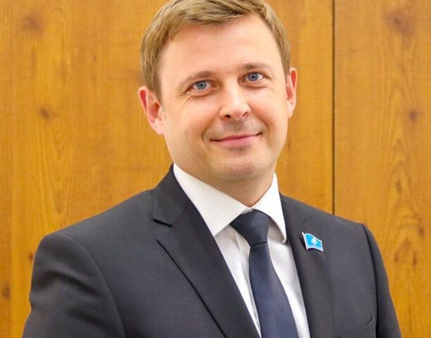 Владислав Сергеев