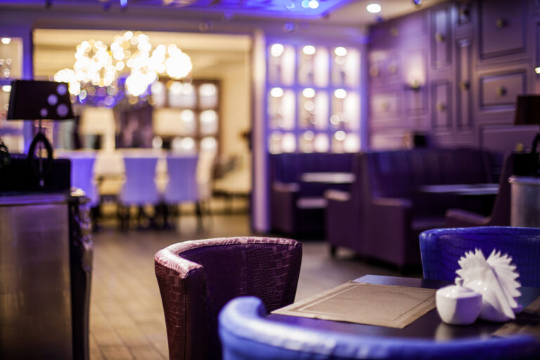 bar1 768x512