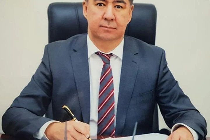 Толеген Кулушев