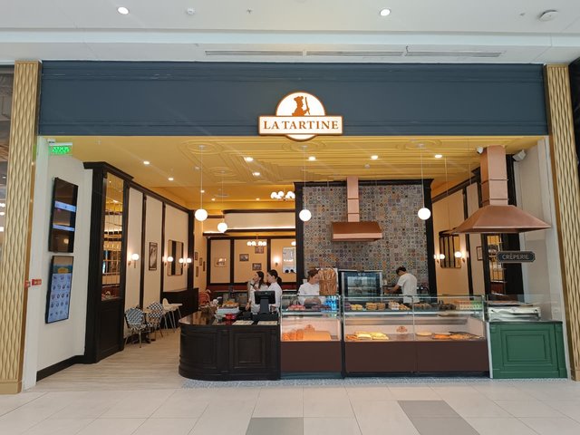 La Tartine — пекарня — в ТРЦ MEGA Silk Way